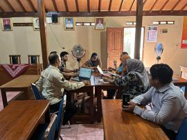 TIM SID KALURAHAN BENDUNGAN MENGADAKAN RAKOR